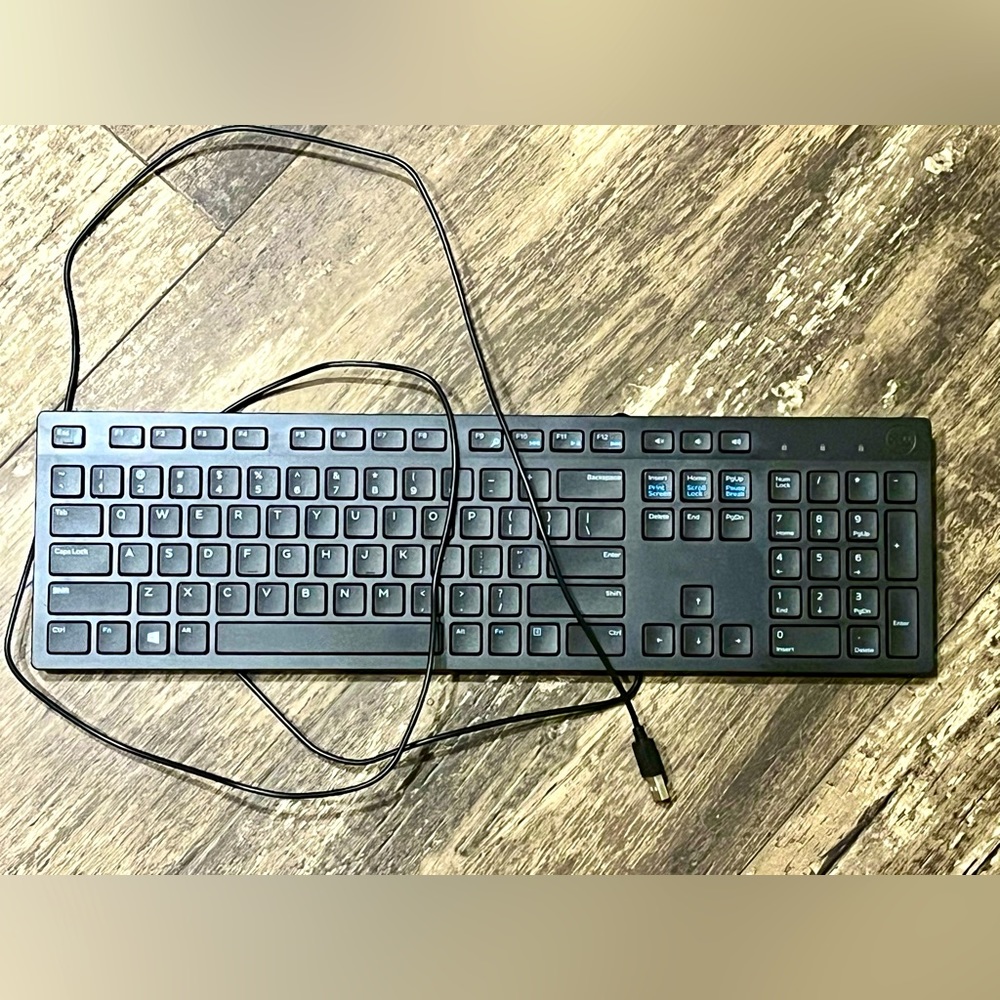 Genuine Dell USB Wired PC Computer Black Slim Keyboard